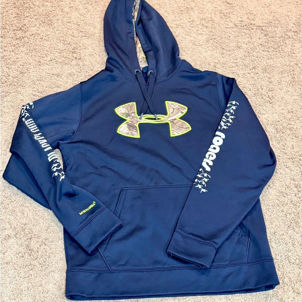 Men’s Under Armour Hoodie, Size M, Loose Fit, Black/Camo Roger’s Sporting Goods - Picture 2 of 7